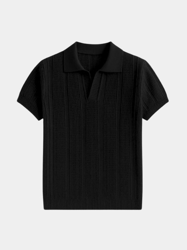 Polo avorio da uomo in maglia, manica corta, colletto a costine, per un outfit casual.