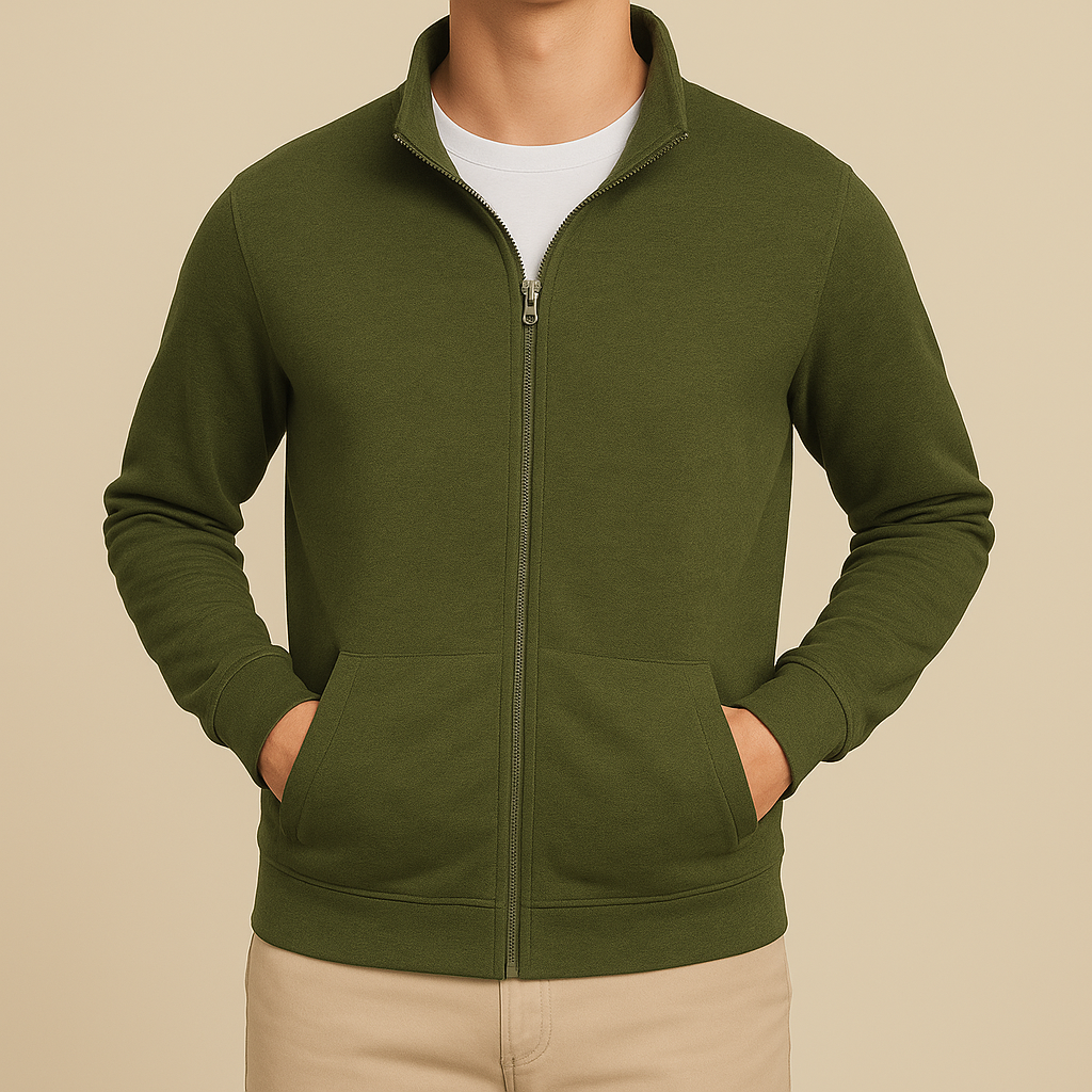 Versatile maglione cardigan uomo con zip, vestibilità slim fit per un look chic.