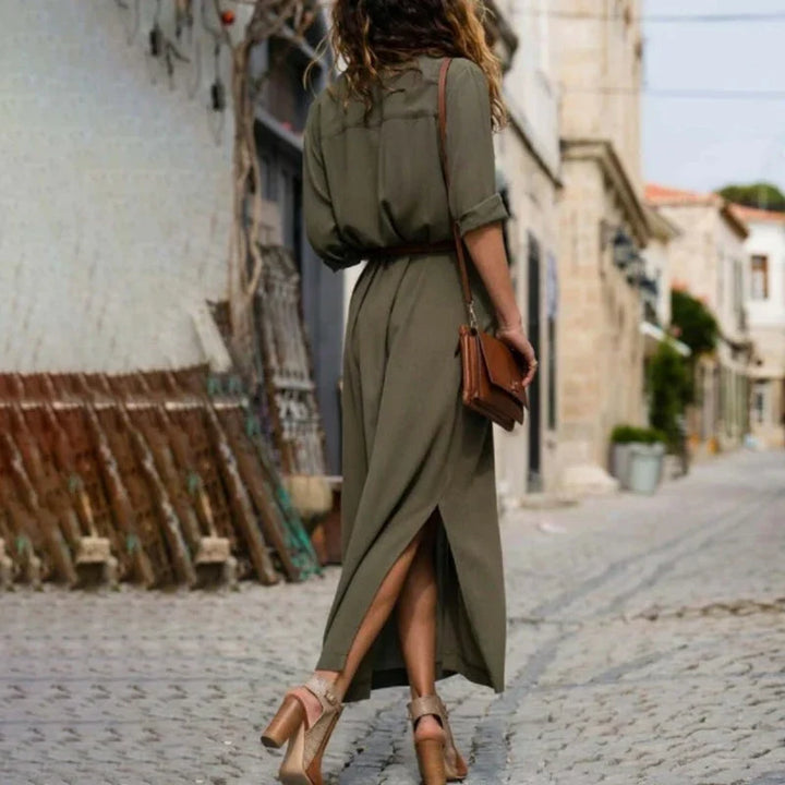 Comodo vestito midi chemisier da donna, perfetto per la primavera estate, con cintura e spacchi trendy.