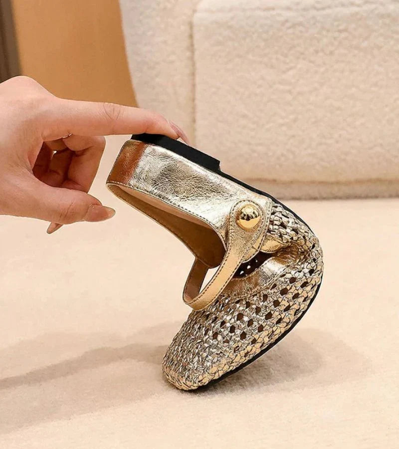 Mules Mary Jane alla moda per donna, sandali estivi con cinturino regolabile, punta quadrata, eleganza casual.