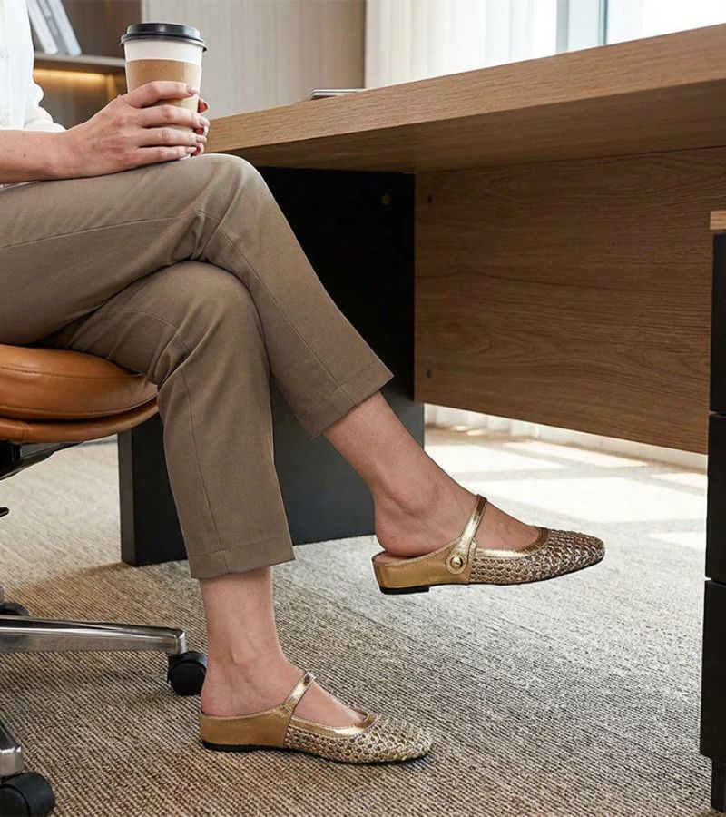 Scarpe estive donna: mules Mary Jane con cinturino regolabile, punta quadrata, antiscivolo, per un look casual.