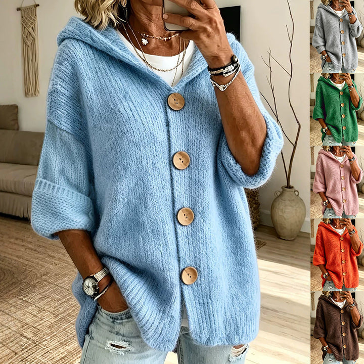 Cardigan da donna casual con cappuccio e bottoni, perfetto per outfit quotidiani.