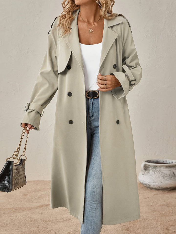 Trench lungo elegante da donna, capospalla versatile per ogni giorno. Stile classico primavera/autunno.