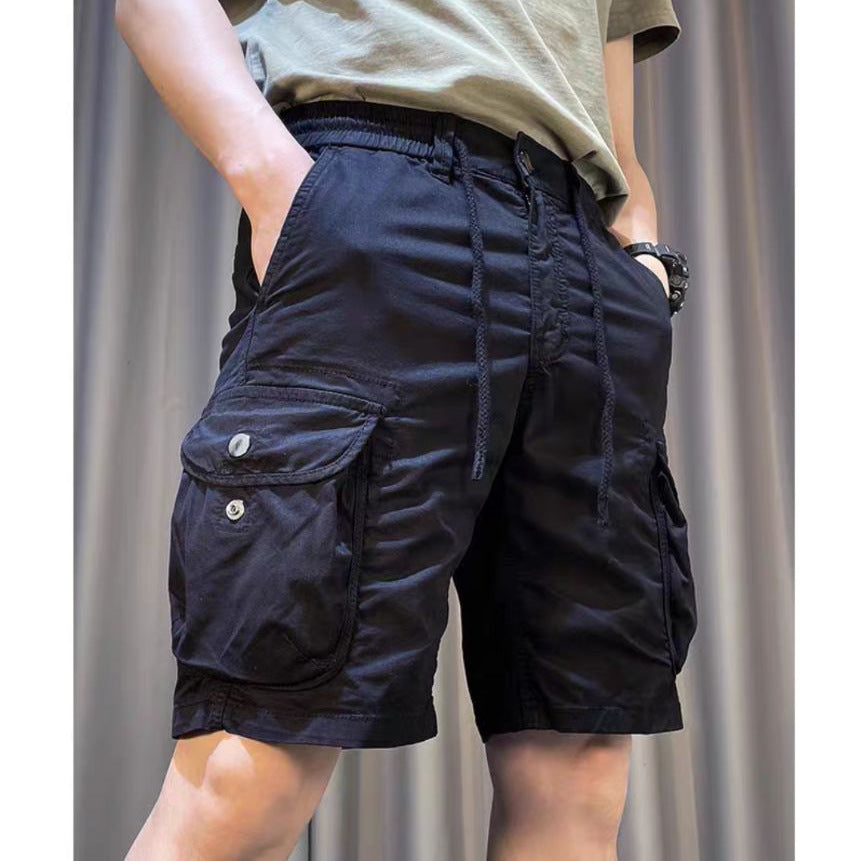 Salopette uomo casual con tasche multiple e gamba dritta cropped. Ideale per comfort e stile estivo.