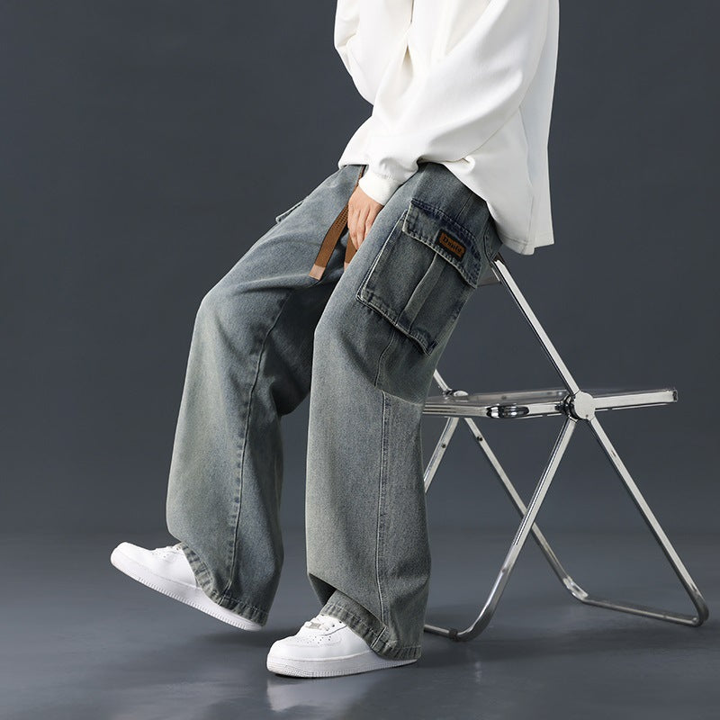 Moda maschile: jeans uomo a gamba larga, vestibilità comoda, effetto sfumato, ideali per outfit quotidiani.