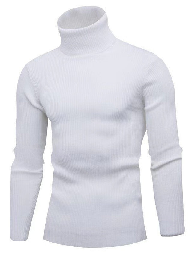 Maglione nero uomo a girocollo classico, ideale per un abbigliamento elegante o stile casual.