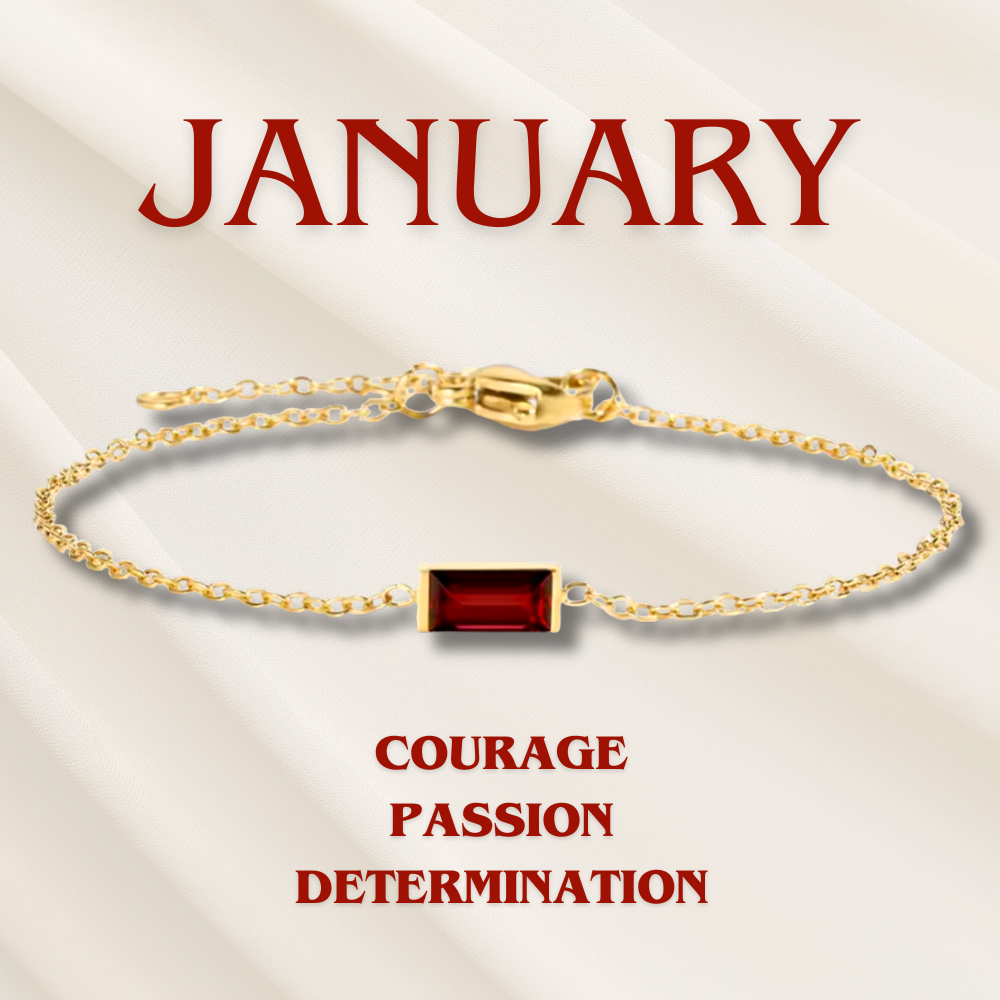 Bracciale charm donna placcato oro con pietra di nascita, gioiello elegante e personalizzato.