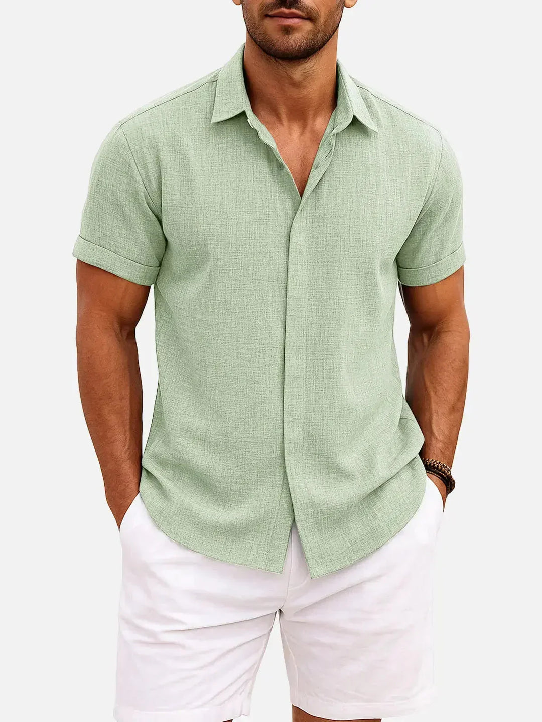 Camicia uomo con collo italiano, maniche corte, ideale per le calde giornate estive.