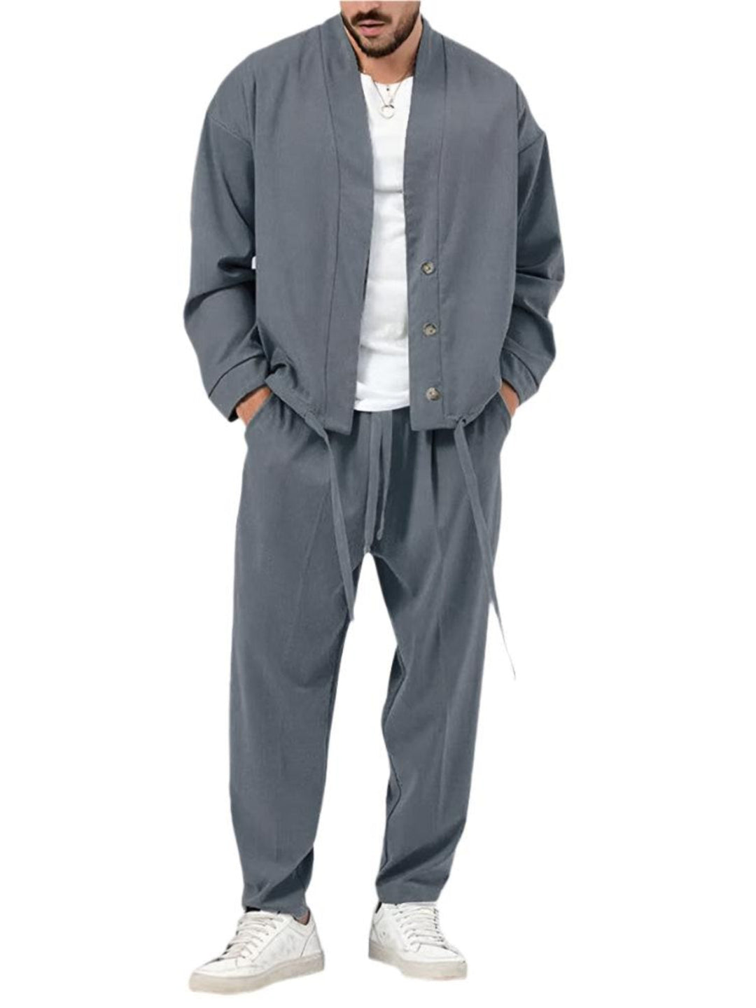 Abito uomo versatile, stile casual elegante. Perfetto per look di moda autunnali e invernali, confortevole.