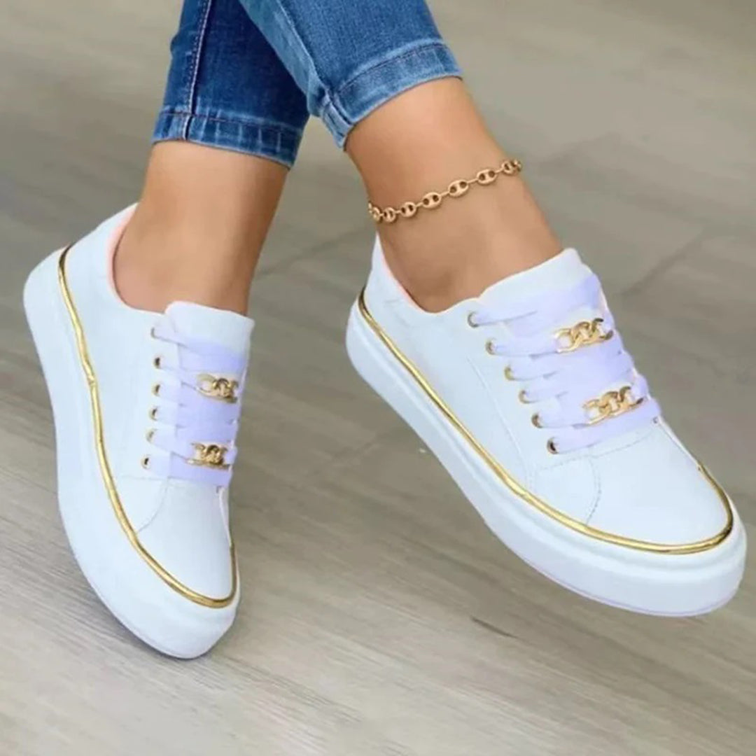Sneakers moda donna, design chic casual ed eleganti. Comfort e versatilità per passeggio e uso quotidiano, tutte le stagioni.