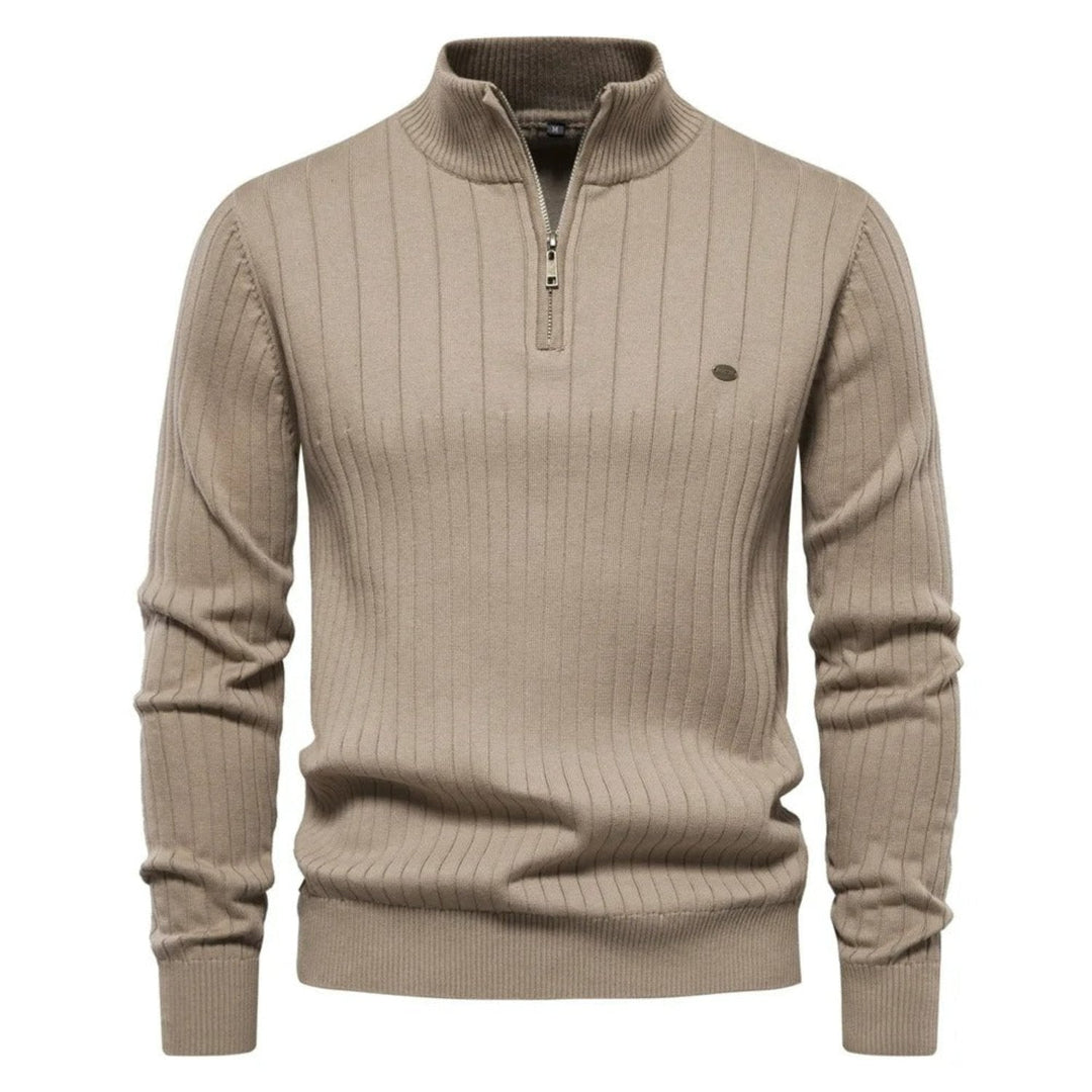 Moda uomo autunnale: Maglione Liam, pullover leggero e confortevole con quart-zip, perfetto per outfit casual.