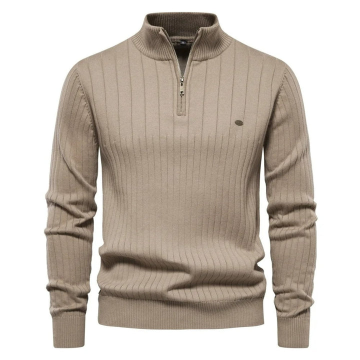 Moda uomo autunnale: Maglione Liam, pullover leggero e confortevole con quart-zip, perfetto per outfit casual.