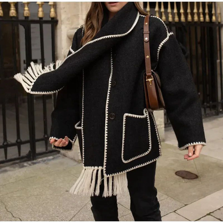 Cappotto donna autunno/inverno, giacca elegante con collo a scialle. Capospalla classico e confortevole.