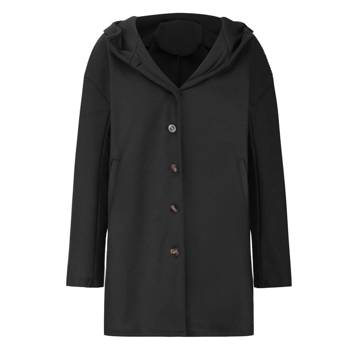 Capospalla donna elegante autunnale. Cappotto versatile con bottoni e tasche, perfetto per ogni outfit.