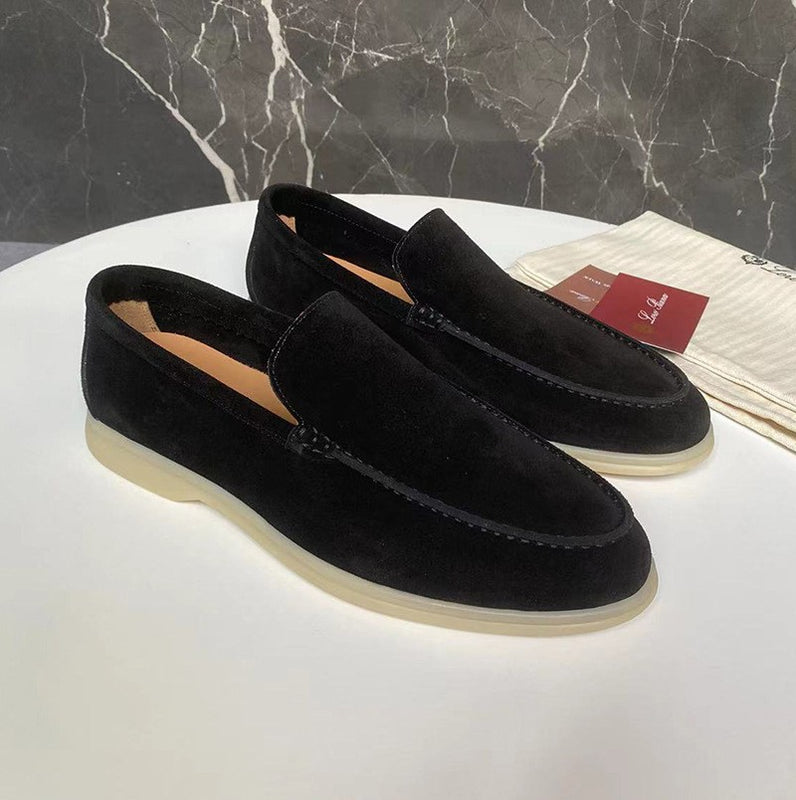 Scarpe mocassini uomo slip-on eleganti, offrono comfort e stile versatile per moda casual e occasioni speciali.