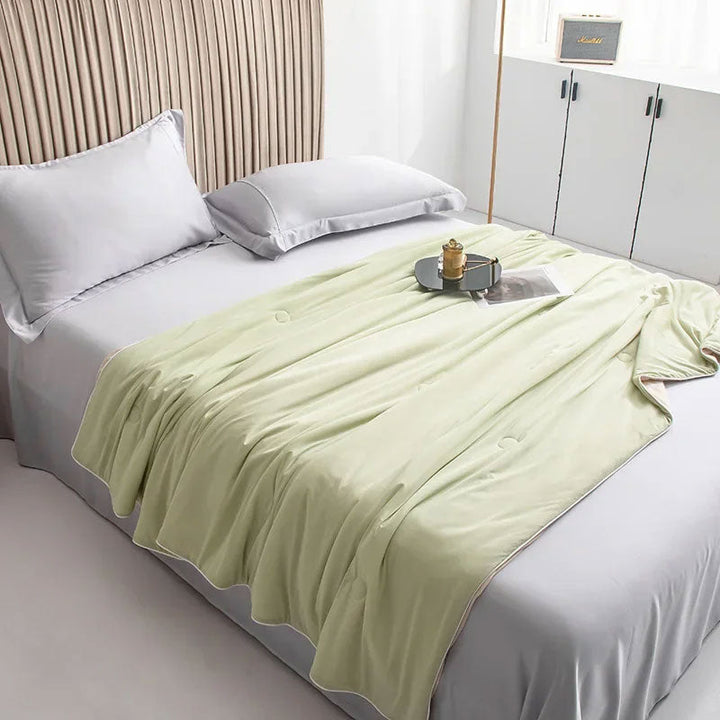 Rilassante coperta rinfrescante, biancheria letto perfetta per un sonno fresco e senza sudore in estate.