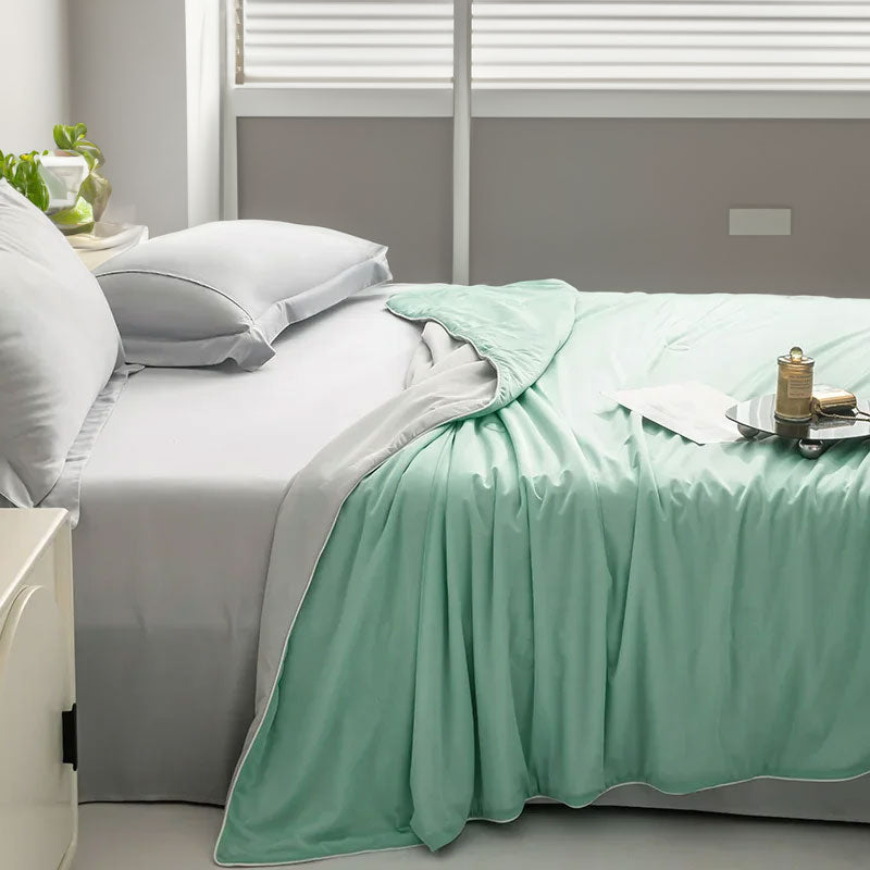 Elegante coperta rinfrescante per la casa, traspirante e leggera per comfort estivo e relax notturno.