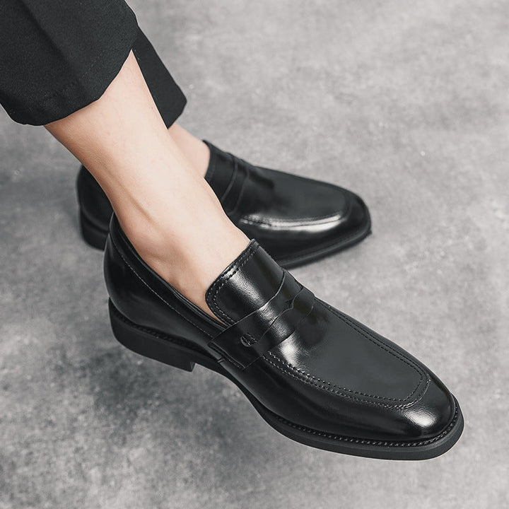 Scarpe eleganti uomo grandi taglie, mocassini neri antiscivolo con suola ammortizzata, ideali per comfort duraturo.