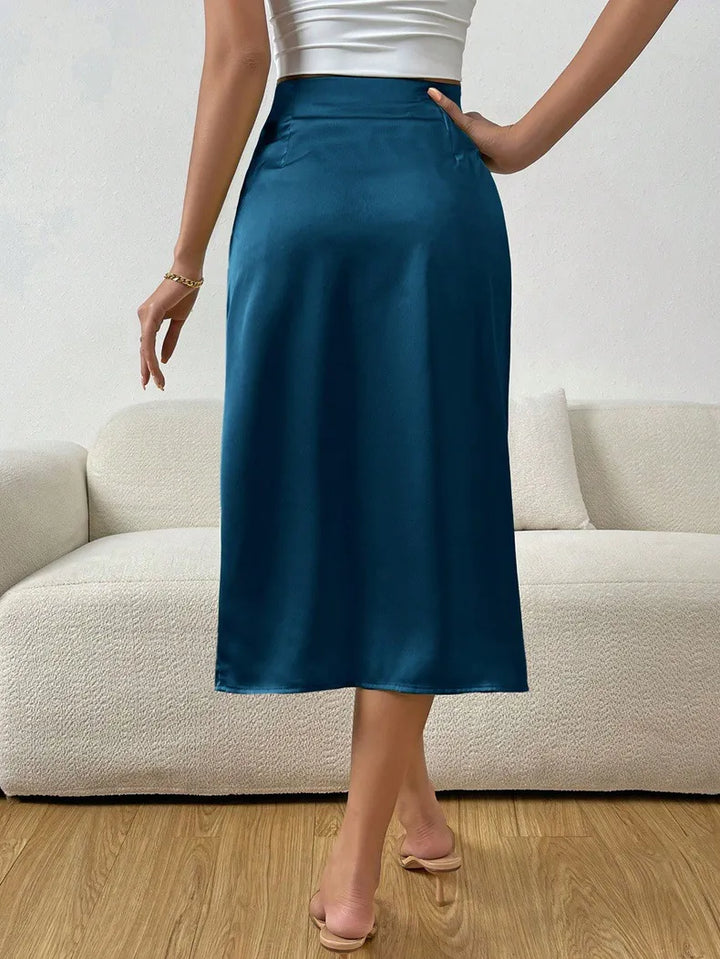 Gonna estiva donna A-line con pieghe sottili e spacco discreto.