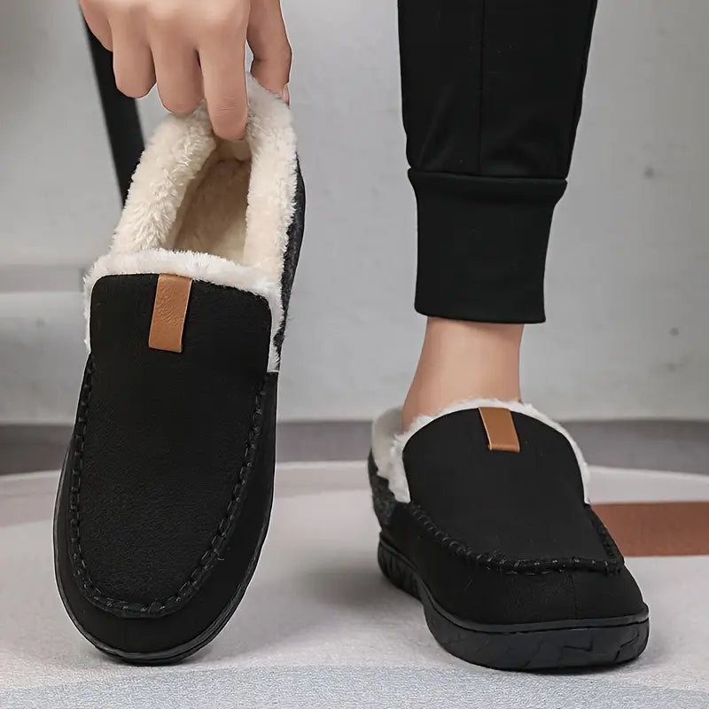 Calzature uomo: mocassini slip-on autunnali, antiscivolo e ultra comodi per il riposo.