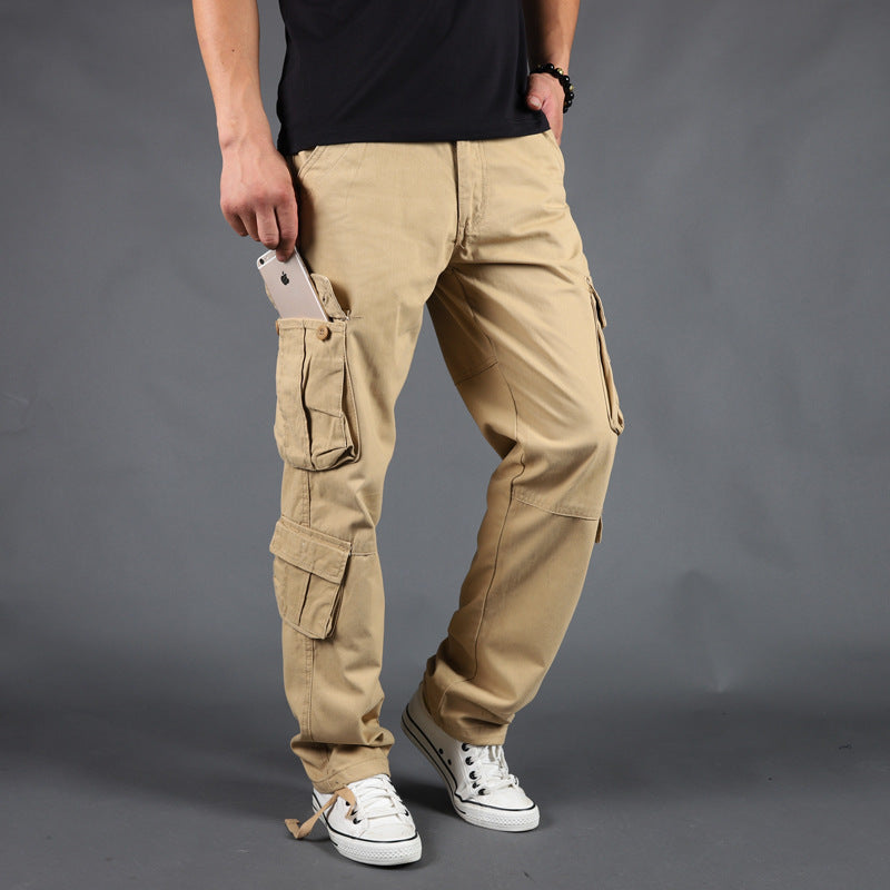 Pantaloni cargo da uomo con stile outdoor, gamba dritta e tasche laterali capienti per l'essenziale.