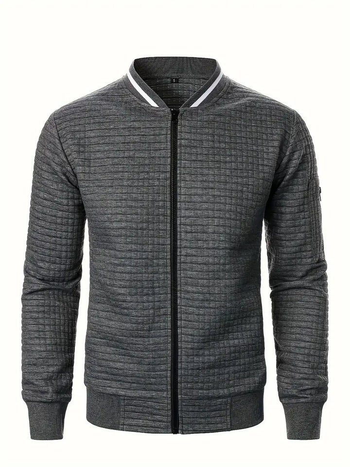 Giacca uomo leggera e moderna con cerniera, perfetta per la primavera.