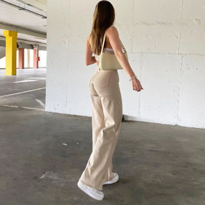 Jeans donna colorati a vita alta slim a zampa, un capo trendy per la moda casual e lo stile retrò. Pantaloni.