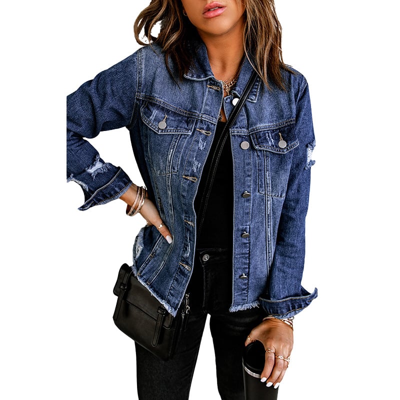 Giacca donna in denim con bottoni frontali e maniche lunghe, un capospalla essenziale per la moda femminile casual.