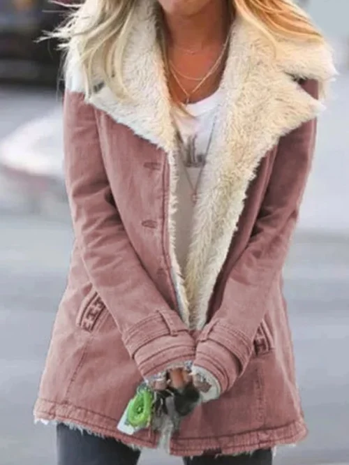 Comoda giacca invernale donna, antivento e calda, perfetta per un outfit casual o per taglie forti.