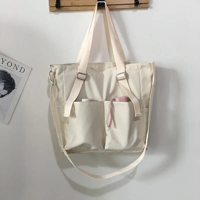Borsa tote in tessuto donna, design multicolore vivace. Comoda e resistente per spiaggia, città o viaggio.
