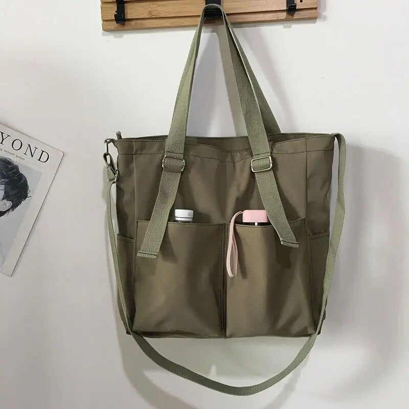 Borsa grande donna multicolore, perfetta come tote per spiaggia, shopping, e uso quotidiano. Pratica e chic.