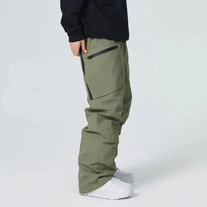 Pantaloni neve uomo antivento e impermeabili, ideali per sci, snowboard e sport invernali. Abbigliamento outdoor resistente.
