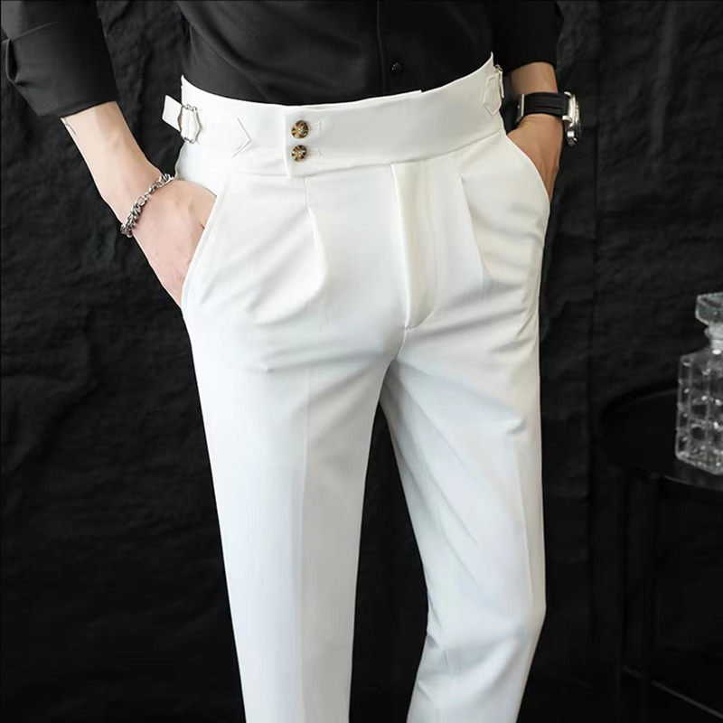 Pantaloni da ufficio uomo vita alta, gamba dritta. Perfetti per un look business elegante.