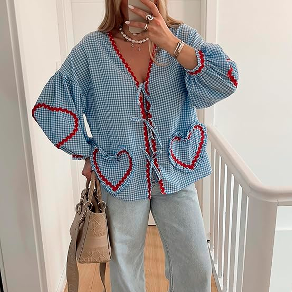 Camicia larga donna primaverile a maniche lunghe, vestibilità comoda e oversize, per un outfit casual-chic.