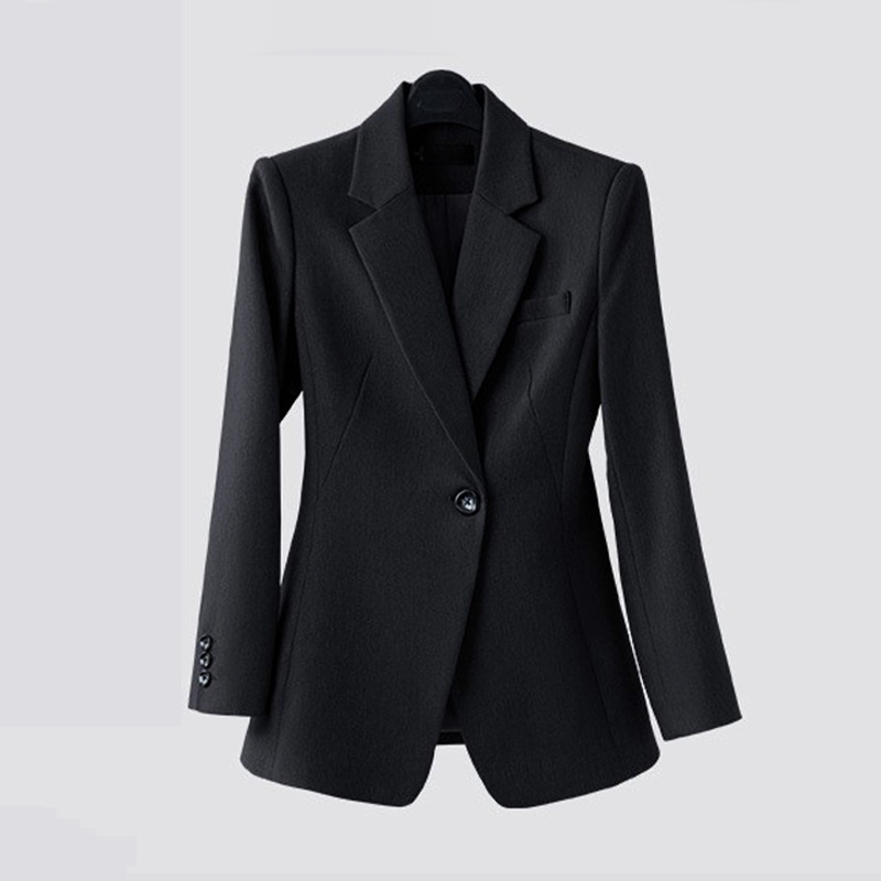 Outfit coordinato donna, completo pantalone due pezzi. Tailleur moda verde/nero per eleganza versatile. Look ufficio/casual.