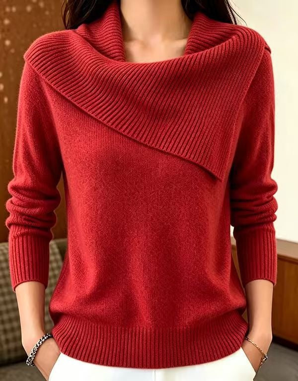 Maglione donna a tinta unita, rilassato, con collo a revers, ideale per ogni outfit.