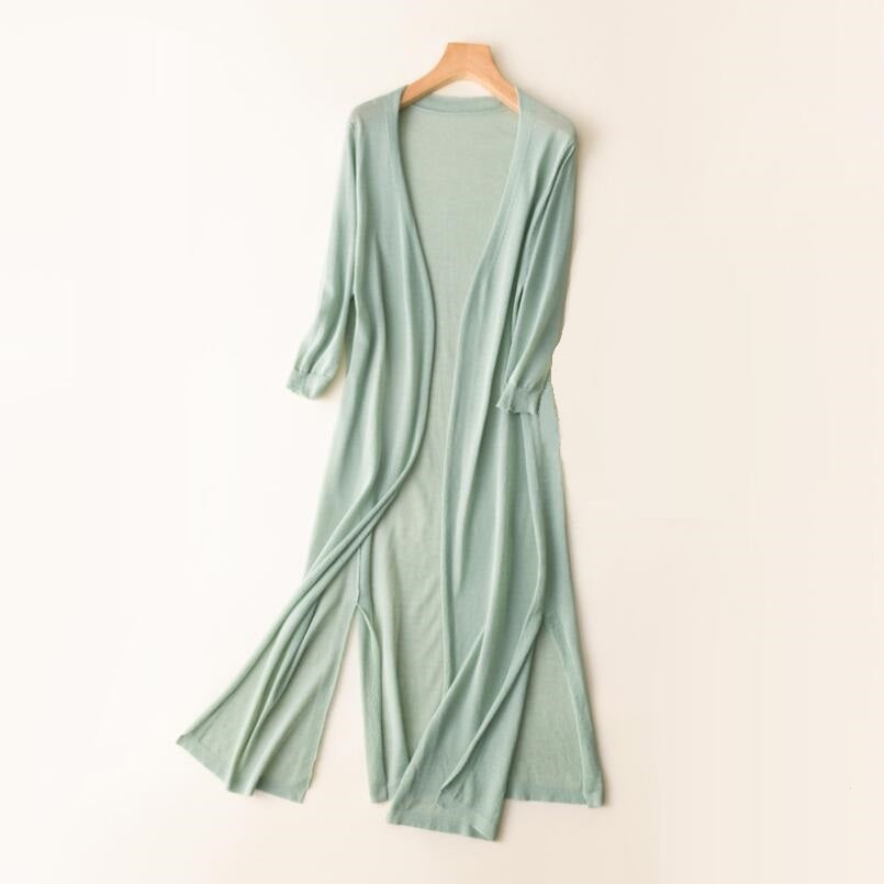 Cardigan comodo e leggero donna, aperto, con maniche 3/4. Ottimo per stratificare l'abbigliamento quotidiano.