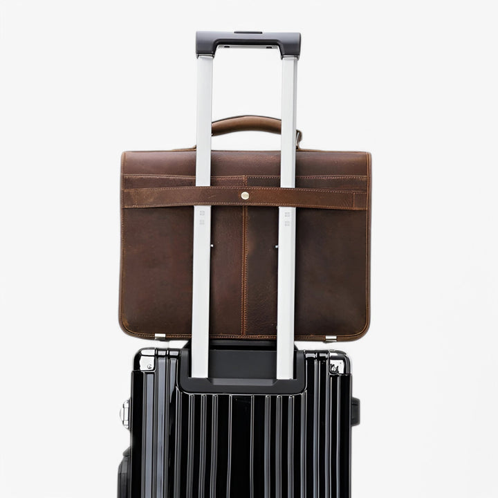 Borsa portadocumenti uomo professionale, capiente e versatile con tracolla. Essenziale per ufficio e viaggi.