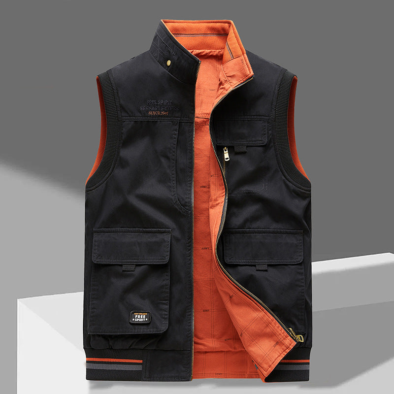 Gilet uomo pratico e versatile, reversibile, multitasche, perfetto per outfit casual autunno/inverno.