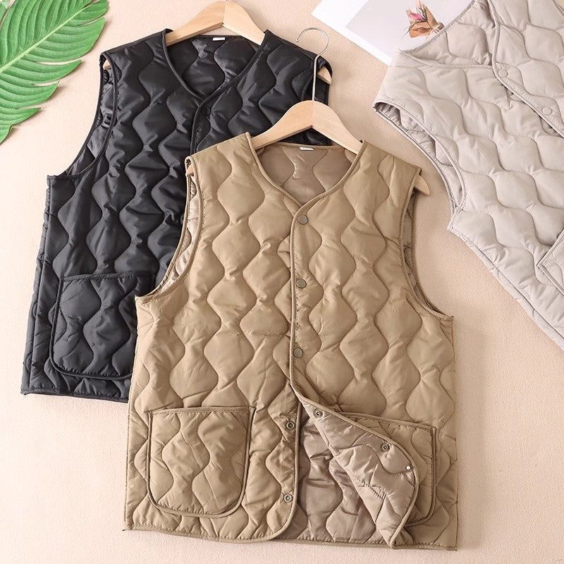 Top donna morbido e versatile, perfetto come strato base per ogni stratificazione. Stile basico ed elegante.