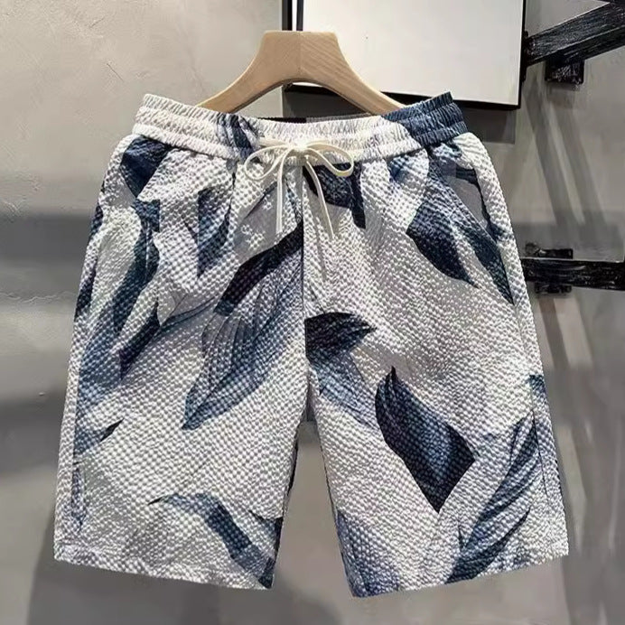 Shorts uomo estivi a righe, vestibilità ampia e versatile. Perfetti per tempo libero, look casual-elegante e comfort.
