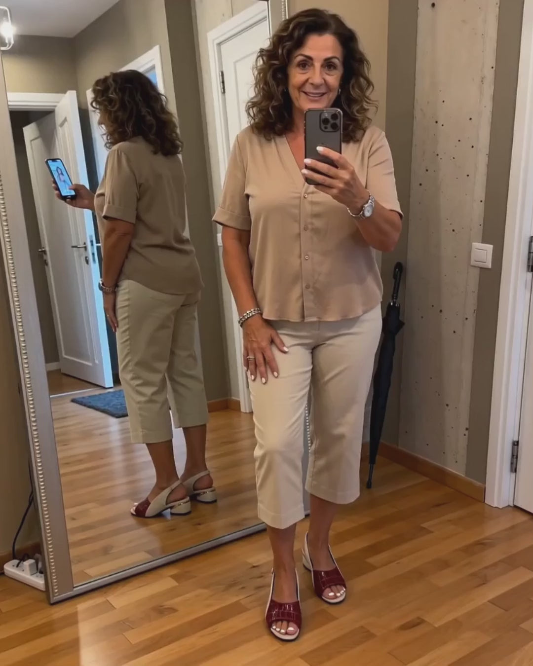 Sandali donna per moda estiva, comfort anatomico ed eleganza. Calzature ideali per passeggio casual.