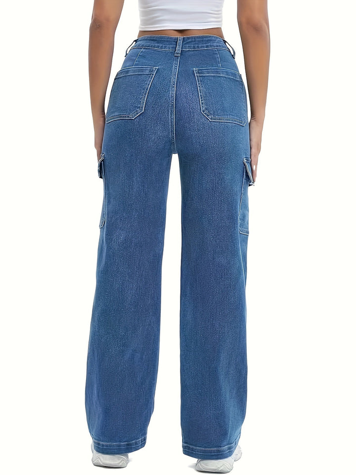 Moda donna: pantaloni cargo a vita alta, gamba larga, perfetti per outfit casual e abbigliamento femminile.