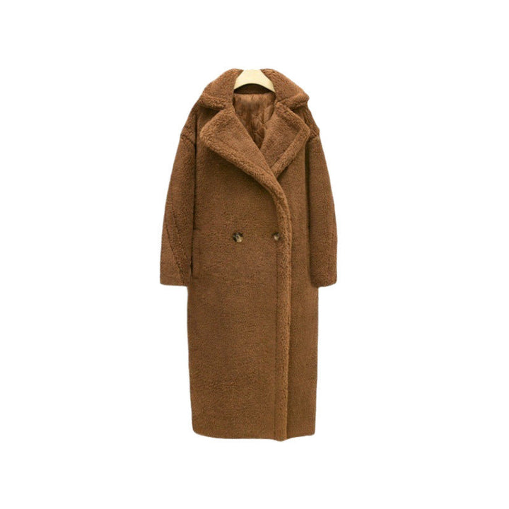 Morbido cappotto invernale lungo da donna, design elegante per un look raffinato e caldo.