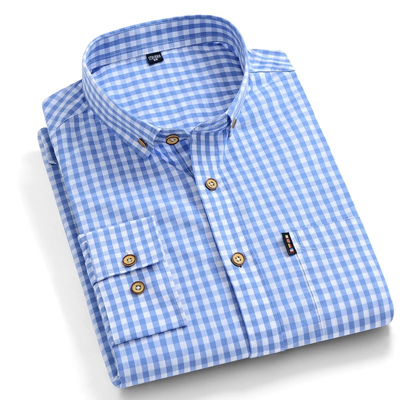 Camicia uomo slim con motivo a griglia e colletto quadrato. Perfetta per look casual o eleganti. Moda maschile.