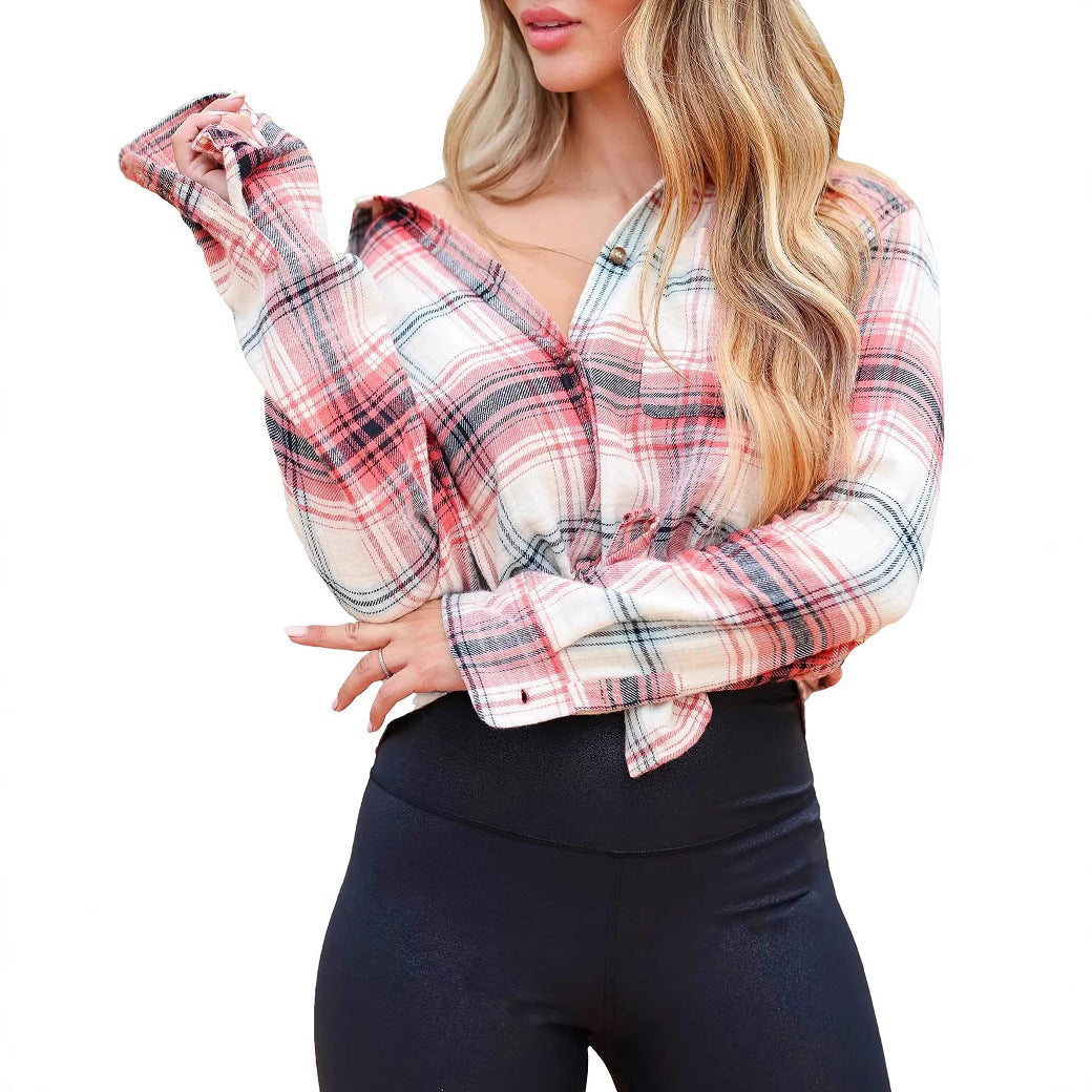 Overshirt donna a quadri lunga, manica lunga. Camicia casual versatile, ideale per un top quotidiano alla moda.