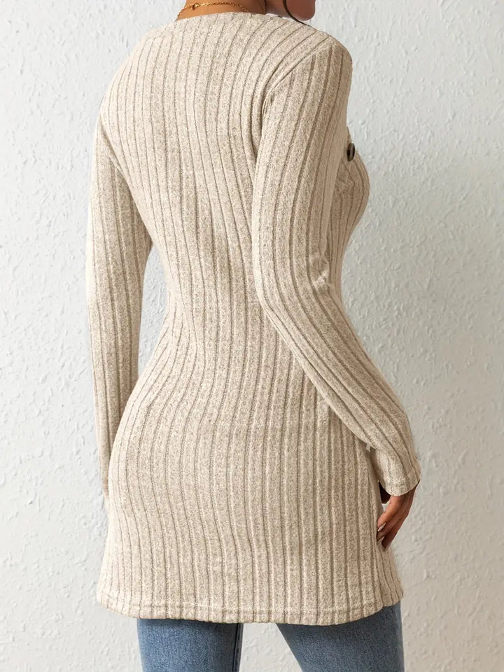 Top donna nero monospalla, asimmetrico, per un outfit versatile e un tocco di eleganza.