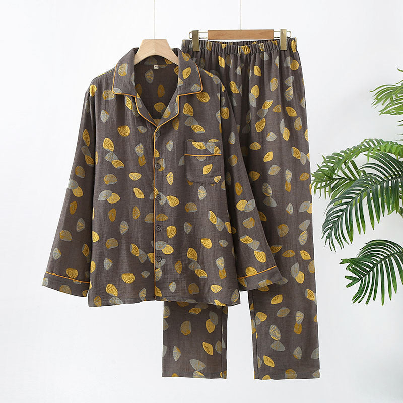 Pigiama uomo jacquard color cammello, set due pezzi con maglia lunga e pantaloni. Ideale per comfort e relax in casa.