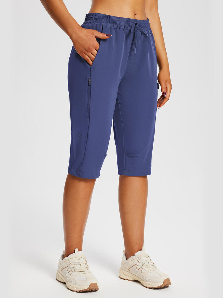 Capri sportivi donna per trekking leggero, con tasche per mappe e snack, comfort assicurato.