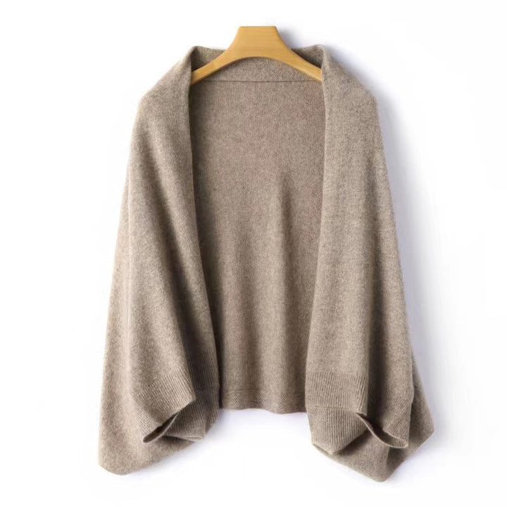 Scialle donna, accessorio moda versatile per un look sofisticato.